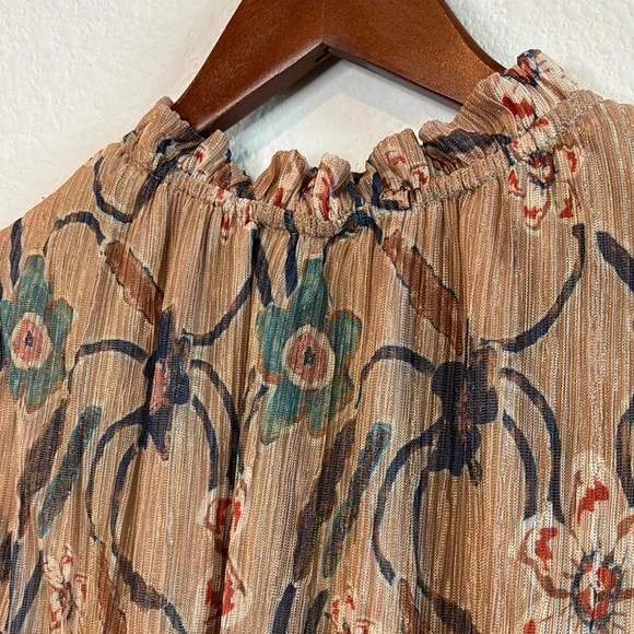 Joie Brocade High Neck Smocked Waist Tan Multicolor Shimmer Floral Top L - Picture 10 of 11